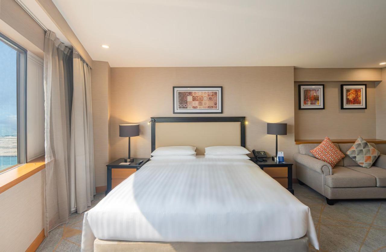 Hyatt Regency Galleria 4* Dubaï
